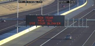 An electronic highway sign on eastbound Loop 202 reads "new year, new you, use your blinker" on Jan. 1, 2017. [Arizona Department of Transportation]